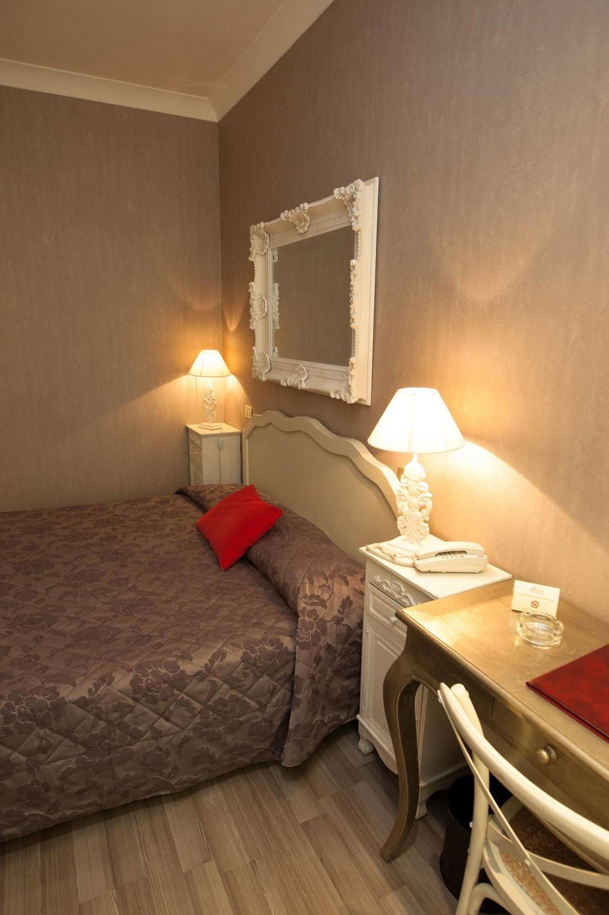 Hotel Gerber Roma Eksteriør bilde